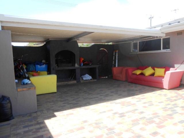 To Let 3 Bedroom Property for Rent in Bo Oakdale Western Cape